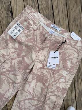 Refrain Los Angeles Printed Cargo Wide Leg Jeans Size 15/32